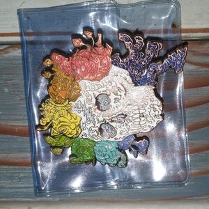 Make any offer!! 16/50 Grateful Dead pin/brooch
